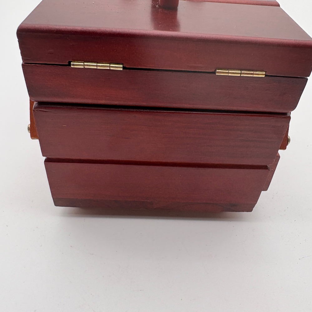 Singer Wooden Sewing Box Cantilever Accordion Jewelry Chest Cherry Finish 10.5in - Picture 4 of 10